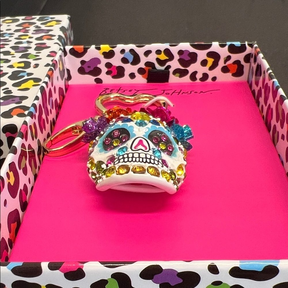 Betsey Johnson | Sugar Skull Bag Charm 🌹 - Picture 6 of 8